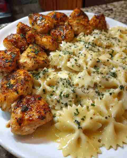 Garlic Butter Chicken Bites with Cheesy Bowtie Pasta in Mozzarella Sauce Ingredients: 1 ½ lbs bonele...