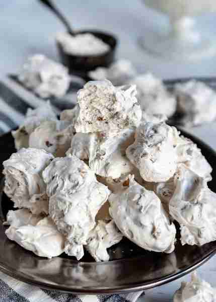 RECIPE ➡️ The BEST Divinity Candy I’ve ever had! This wonderful candy recipe is the perfect addition...