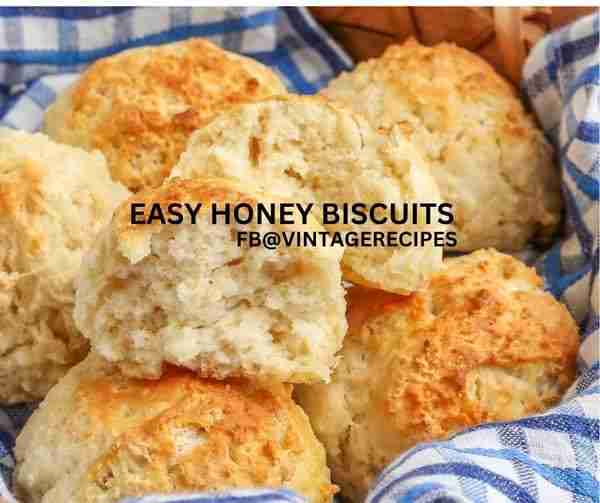 EASY HONEY BISCUITS #lazydayrecipes 2 cups Bisquick 1/3 cup milk 1/3 cup honey Preheat oven to 400°F...
