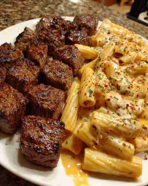 Garlic Butter Steak Bites with Creamy Cheddar Sauce Penne Ingredients: 1 ½ lbs sirloin or ribeye ste...