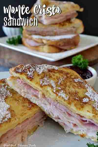 Monte Cristo Sandwich! 🍞🥪 This yummy breakfast, lunch or dinner sandwich is a combination of Frenc...