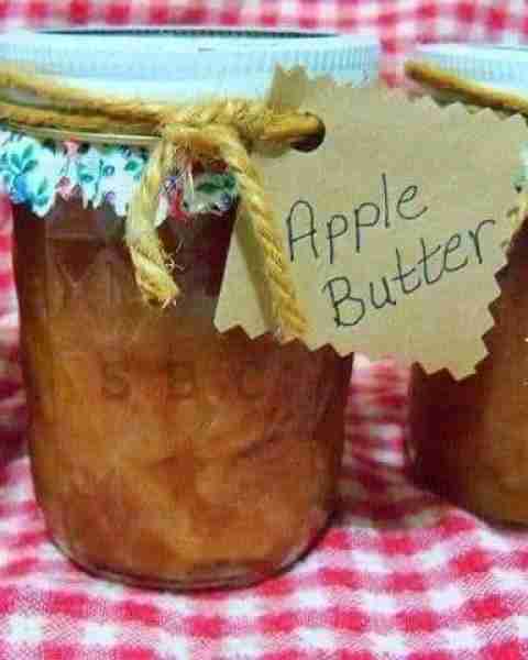 CROCK POT APPLE BUTTER Ingredients: Approximately 3 lb. apples ( make sure 1/2 are Granny Smith ) Ga...
