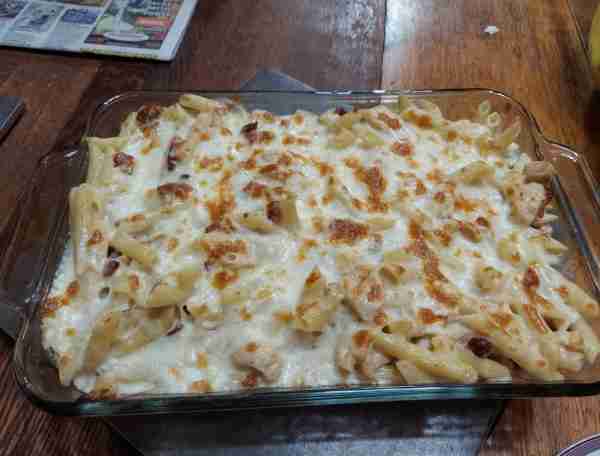 Chicken Bacon Ranch Pasta Bake Thanks to those who posted! It was a hit with the 👪 1 jar Alfredo Sa...