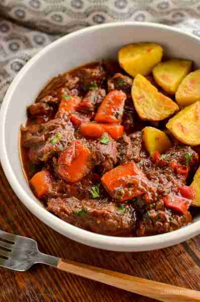 This delicious bowl of Balsamic Braised Beef is pure comfort food. Tender chunks of beef in a tangy...