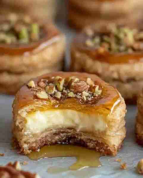 Baklava Cream Sandwich Cookies you’ll need: 1 1/2 cups all-purpose flour 1/2 cup granulated sugar 1/...