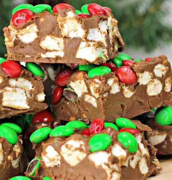 No Bake Holiday Marshmallow Bars! 💖💚 A longtime Heavenly Family Favorite! 💖 Yes! Recipe Below!