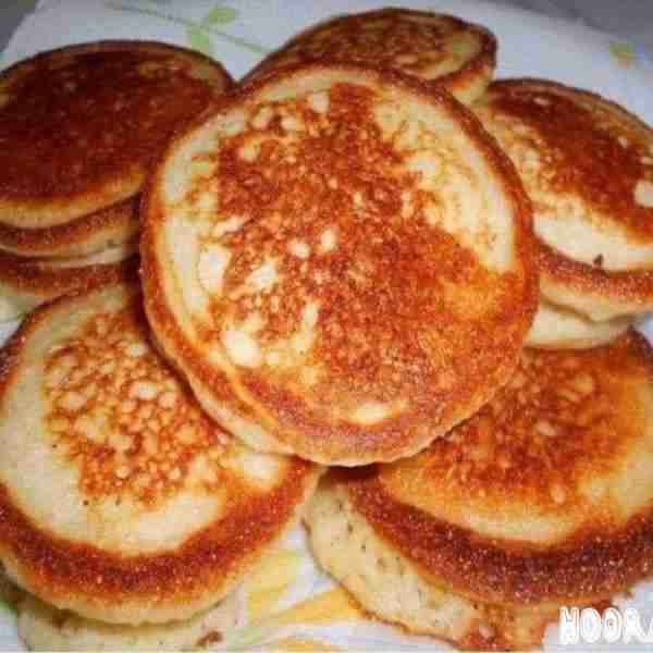 This was how my Mamaw Gert made cornbread! Fried Cornbread – Southern Cornmeal Hoecakes 😍 Ingredien...