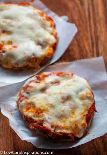 Garlic + cheesy goodness = the Easy Chicken Parmesan Chaffle you need in your life https://lowcarbin...