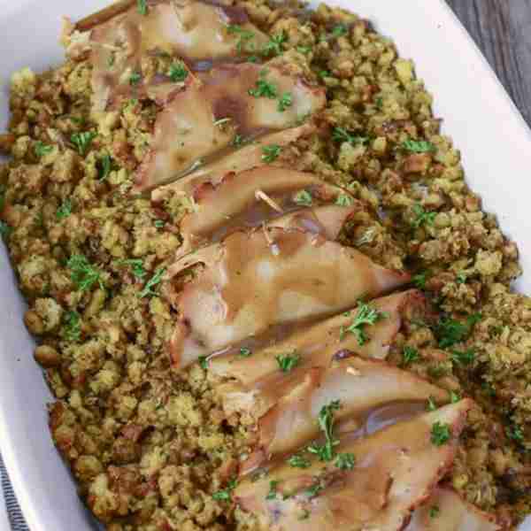 Turkey Stuffing Roll Dinner! 💛🧡 Only 3 ingredients for this Incredible Loved dish! 🦃 RECIPE BELOW!