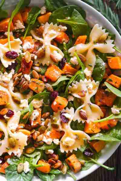 🍁 𝐀𝐔𝐓𝐔𝐌𝐍 𝐏𝐀𝐒𝐓𝐀 𝐒𝐀𝐋𝐀𝐃 🍁 with Roasted Butternut Squash, Baby Spinach, Toasted Pumpkin Seeds, Dried C...
