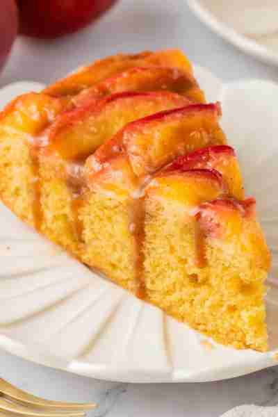 🍑🍑 Peach Upside Down Cake with Brown Sugar Glaze.🍑🍑