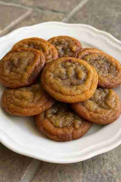 Banana Bread Cookies Introduction deesviral shares a clever way to turn ripe bananas into something...