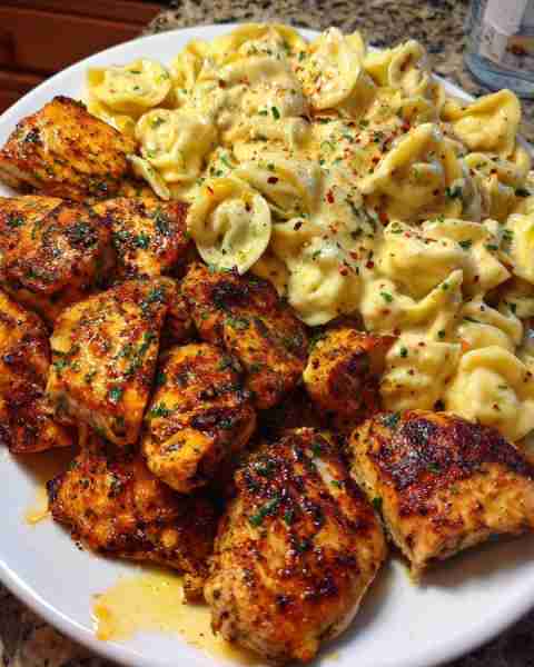 Velveeta Chicken Tortellini with Creamy Cajun Garlic Sauce Ingredients: 1 pound boneless, skinless c...