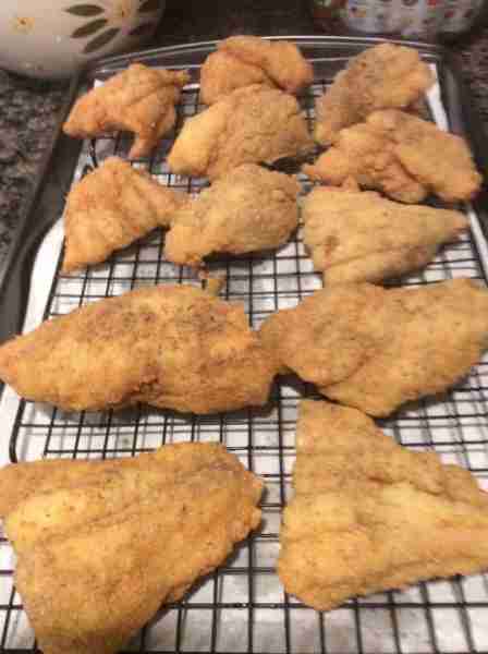 Fried Catfish Fillets (Recipe Requested) Canola oil fries the best fish. Don’t use self rising corn...