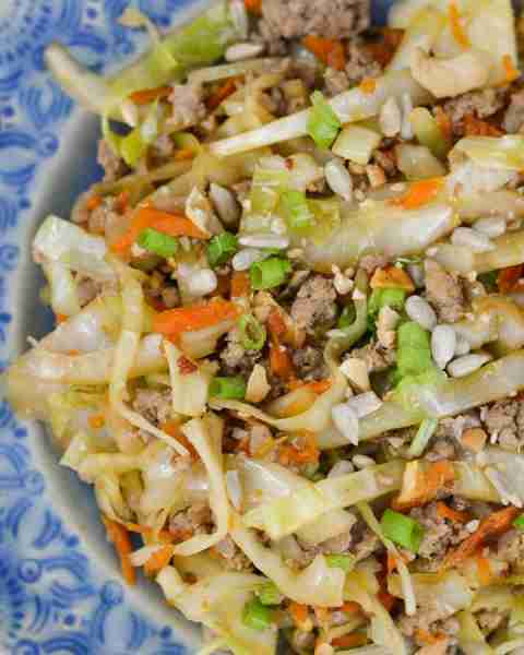 Egg Roll in a Bowl is an easy, healthy dinner that is ready in under 20 minutes! This easy pork stir...