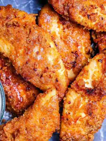 "This baked "KFC" chicken is super easy and you are TOTALLY going to love it." - Sonnie