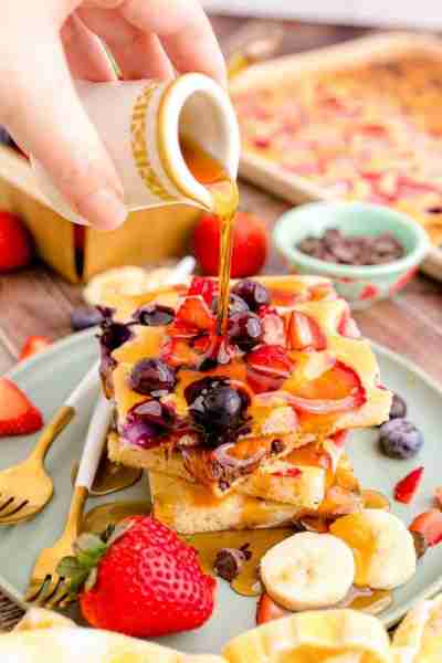 🤤Whip up a gigantic, fluffy pancake in just 30 minutes using ingredients you already have in your p...
