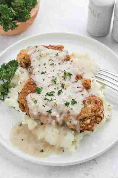 The BEST Crispy Texas Chicken Fried Steak does it get any better than this!?!? https://grandbaby-cak...