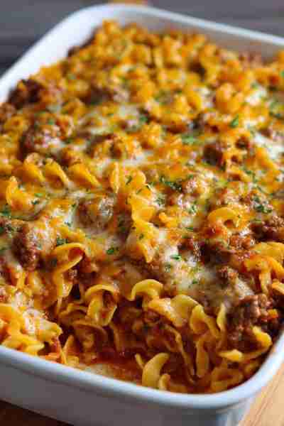 "Call it old-fashioned, call it poor man’s food… I call it damn delicious and budget-friendly. 💯 𝗙𝗨...