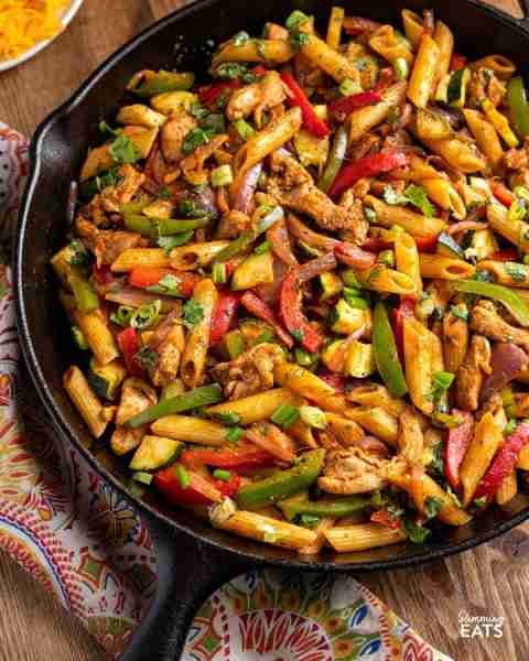 Fajita Chicken Pasta – all the great flavours of chicken fajita’s in this amazing pasta dish that th...