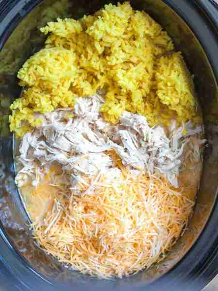 Easy Crockpot Chicken and Rice Ingredients 1.5 lbs boneless, skinless chicken breast ▢1 10.5 oz can...