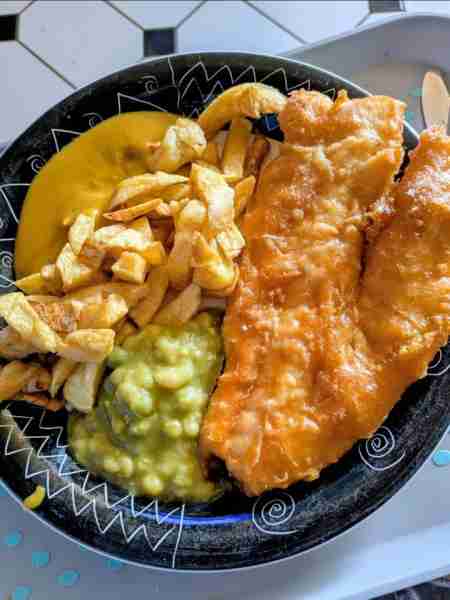 Fish and chips are good on any day 👌