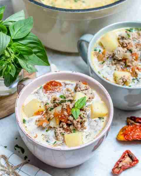 Fast + Healthy Tuscan Soup With a few simple swaps, we’ve made our favorite restaurant-style Tuscan...