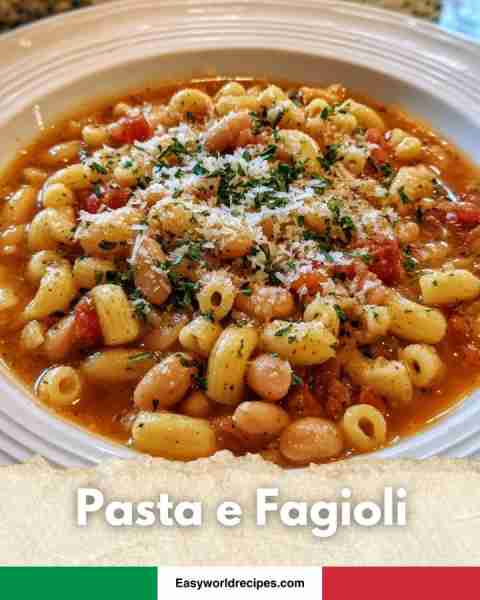 🍝 Pasta e Fagioli Classic Italian comfort soup – hearty, cozy & full of flavor. You’ll need: – Dita...
