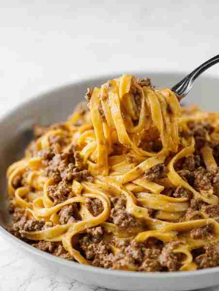 “When you need something hearty, fast, and packed with flavor — this Garlic Butter Beef Pasta answer...