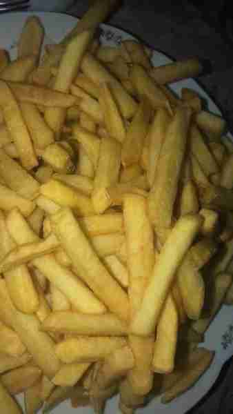If ketchup didn’t exist, what you putting on these🍟