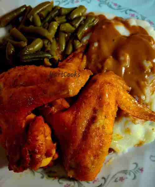 Oven Baked Sazon Chicken Wings, Mashed Potatoes and Gravy, Green Beans 😋😋