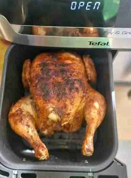 The air fryer is the best way to cook a whole roasted chicken for dinner. With crispy skin, this chi...