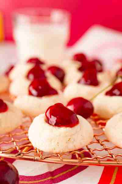 🍒🍪 Get ready to indulge in these delightful Cherry Cheesecake Cookies! 😋 Made with a sweet sugar...