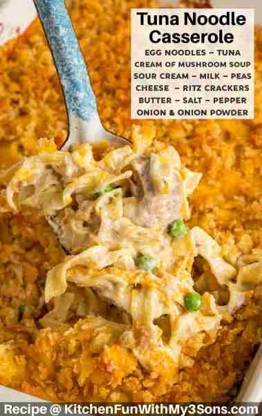 Full Recipe 👇 This is the BEST Tuna Noodle Casserole - topped with buttery Ritz crackers - Yum! ❤
