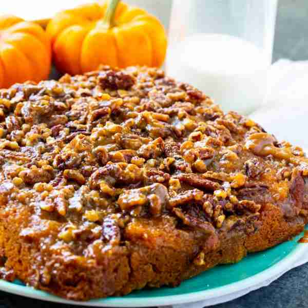 Caramel Pecan Pumpkin Pull-Aparts have all the flavor of cinnamon rolls except the dough is cut into...