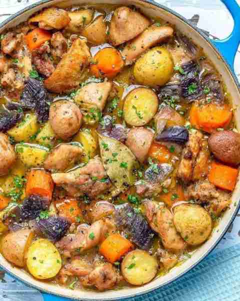 Warm Up with a Big Bowl of our SUPER EASY Chicken Stew…in fact, you better double up this recipe, be...