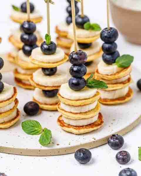 Mini Lemon-Blueberry Pancake Skewers are SIMPLE (just throw everything in a blender!) but completely...