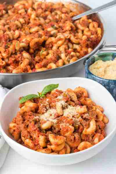 🇺🇸 American Chop Suey 🍝 Get recipe in first comment below. 👇