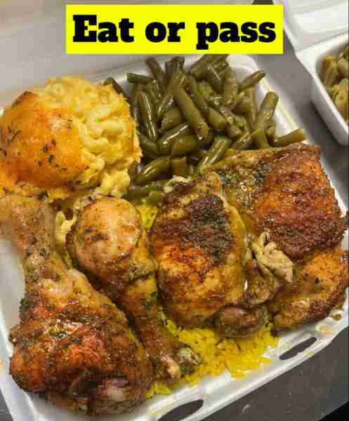 Made Baked chicken , yellow rice, lima beans , green beans and cornbread ! I love this quick & easy...
