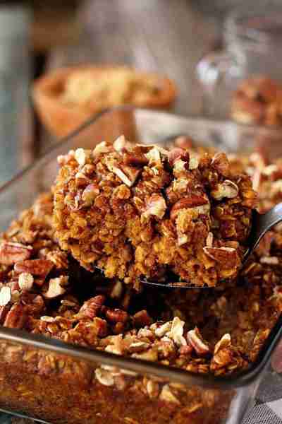 I love this indulgent, cozy breakfast dish. Pumpkin Pecan Baked Oatmeal is teeming with fall flavors...