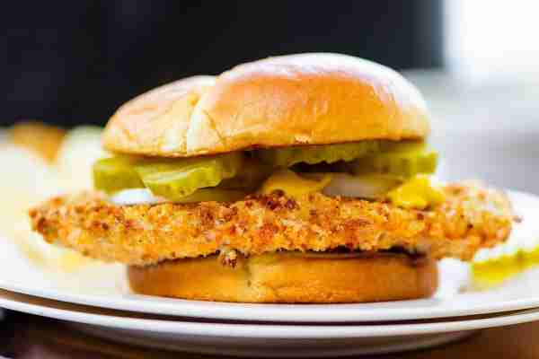 RECIPE: https://airfried.com/breaded-pork-tenderloin-sandwich/ Experience the goodness of Breaded Po...