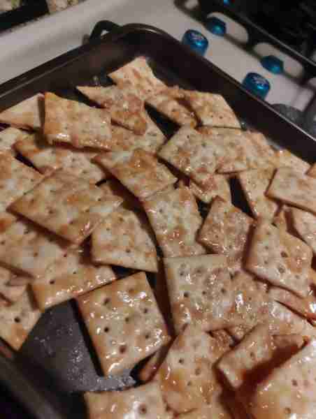 Keto Almond Flour Crackers Ingredients 1 ½ cups almond flour 1 tbsp coconut flour (optional, for cri...