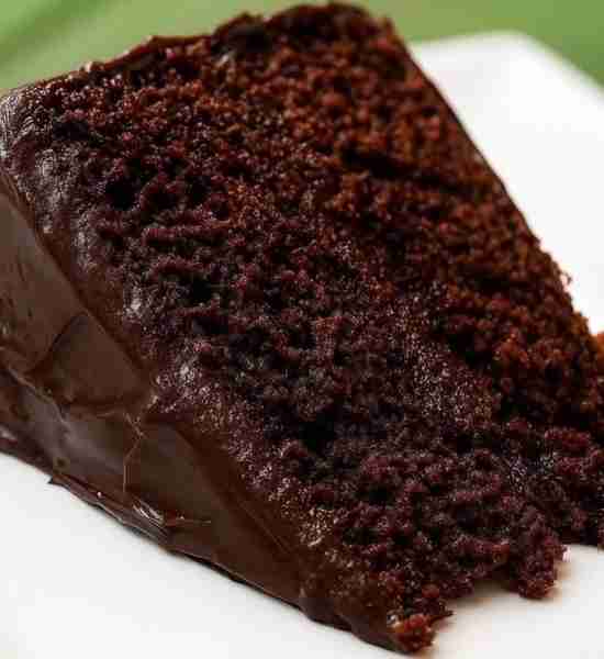 Buttermilk Chocolate Cake with Chocolate Frosting: Chocolate Cake Ingredients: For the Cake: 1 3/4 c...