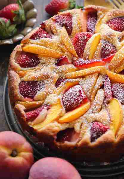 🍓🍑 Strawberry Peach Greek Yogurt Cake 🍓🍑