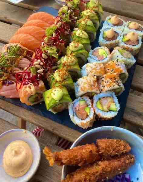 I like the plate of Sushi 🍣