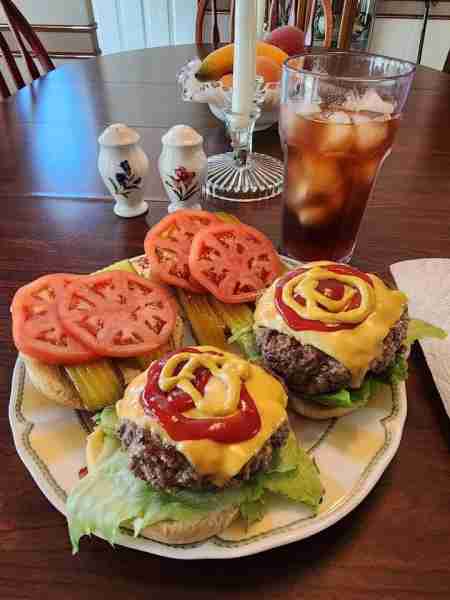 Cheeseburgers for Saturday Lunch...