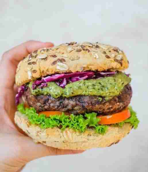 Black Bean Burger With Avocado Pesto 🍔💚