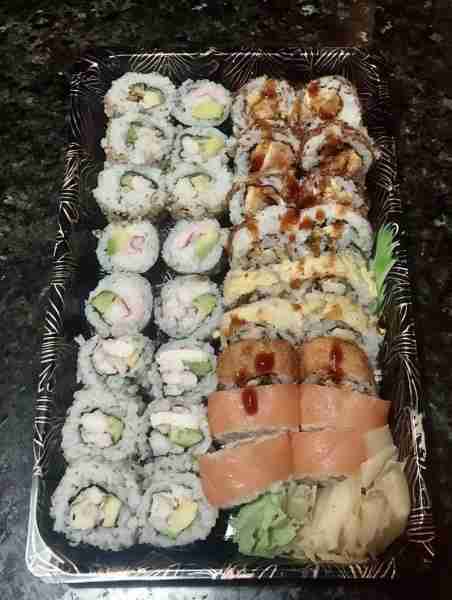 Homemade Keto Sushi Rolls Ingredients For the “rice” substitute: 2 cups cauliflower rice (grated or...
