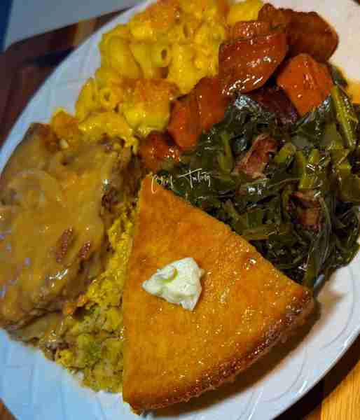 Did a lil cookin today 🤤 Smothered pork chop dinner #soulfood