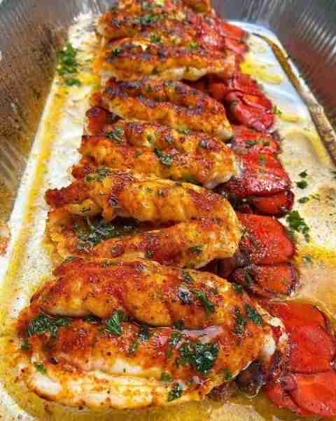Yummy lobster with butter sauce 😋